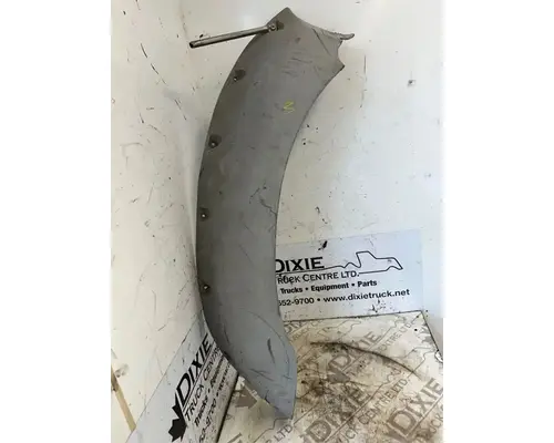 Mack GU813 Fender Extension