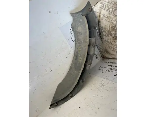 Mack GU813 Fender Extension
