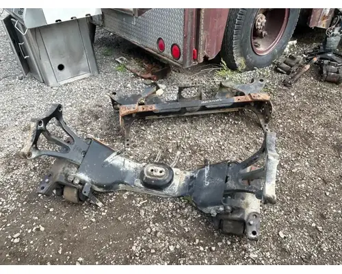 Mack GU813 Frame