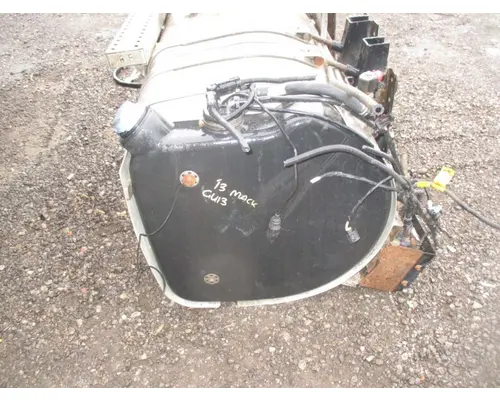 Mack GU813 Fuel Tank