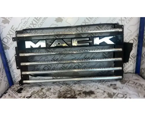 Mack GU813 Grille