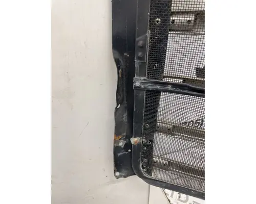 Mack GU813 Grille