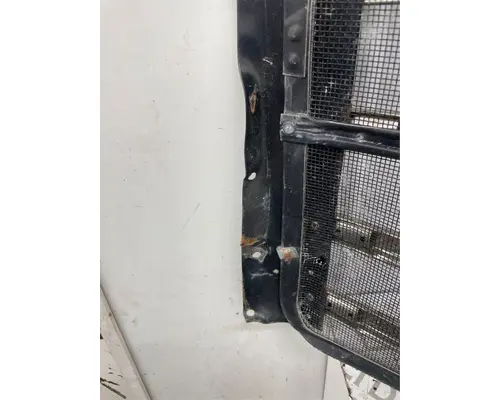 Mack GU813 Grille