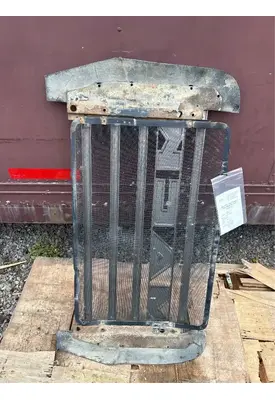 Mack GU813 Grille