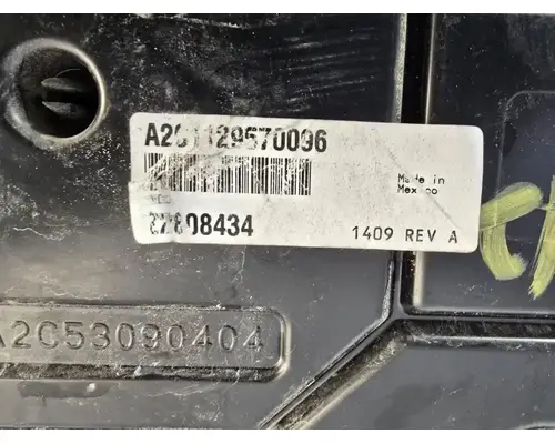 Mack GU813 Instrument Cluster