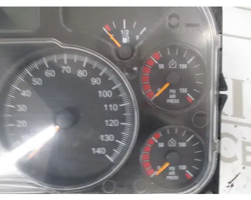 Mack GU813 Instrument Cluster