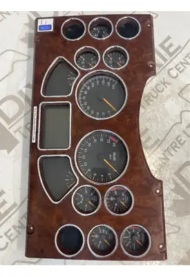 Mack GU813 Instrument Cluster