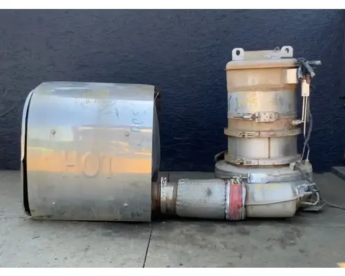 DPF (Diesel Particulate Filter) Mack GU713 Complete Recycling Group LLC