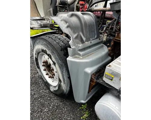 Fender Extension MACK GU713 Dutchers Inc   Heavy Truck Div  Ny