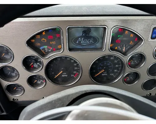 Instrument Cluster MACK GU713 Dutchers Inc   Heavy Truck Div  Ny