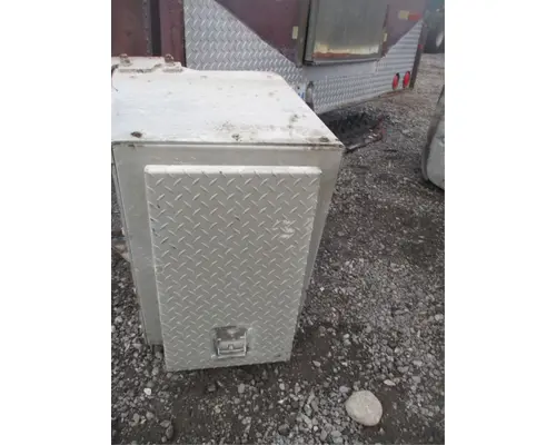 Tool Box Mack GU813 Dixie Truck Centre