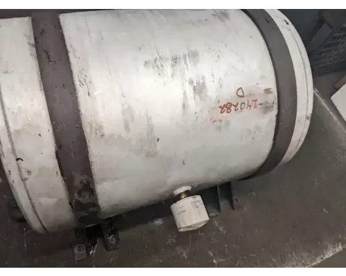 Mack LE613 Fuel Tank