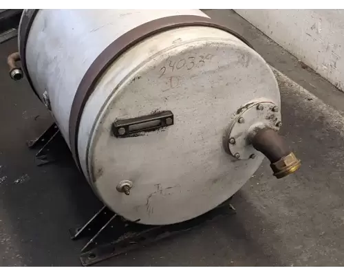 Mack LE613 Fuel Tank