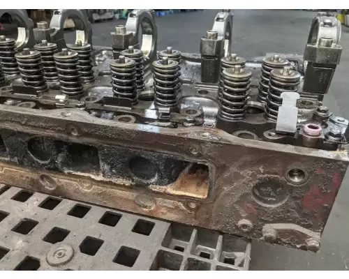 Mack MP7 Cylinder Head