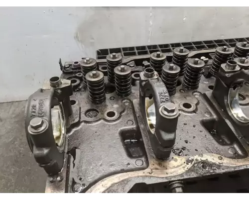 Mack MP7 Cylinder Head