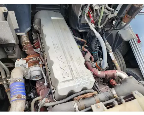 Mack MP7 Engine Assembly