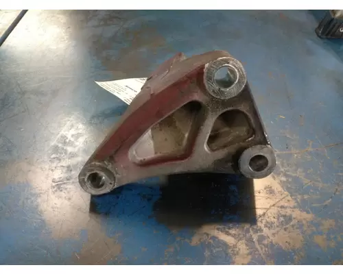 Mack MP7 Engine Mounts