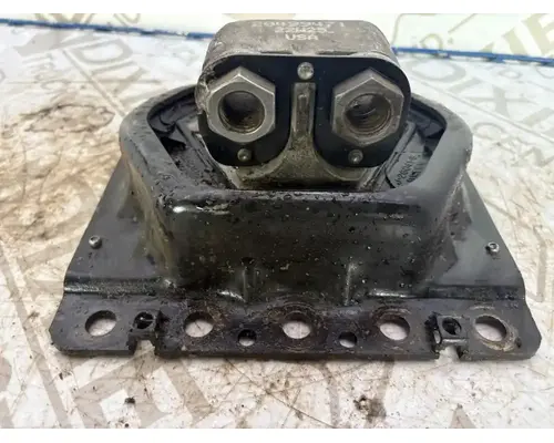 Mack MP7 Engine Mounts
