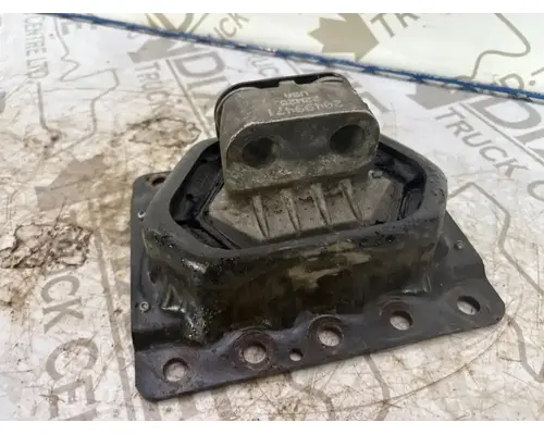 Mack MP7 Engine Mounts