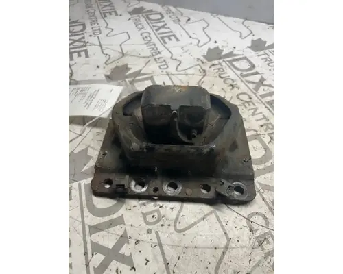 Mack MP7 Engine Mounts