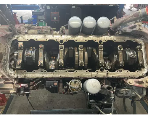 Mack MP8 Engine Assembly