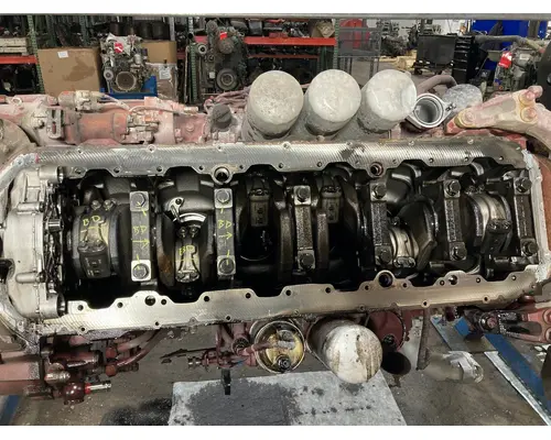 Mack MP8 Engine Assembly