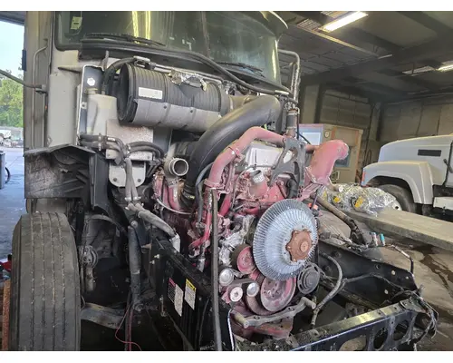 Mack MP8 Engine Assembly