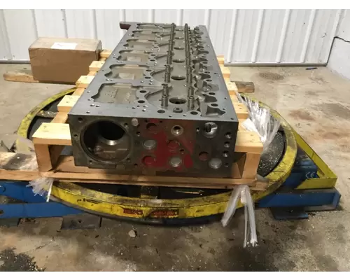 Mack MP8 Engine Head Assembly