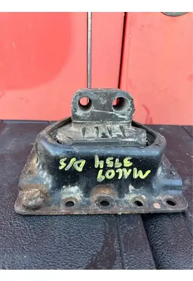 Mack MP8 Engine Mounts
