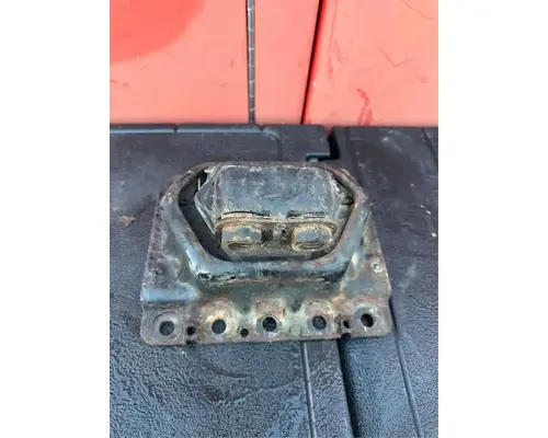 Mack MP8 Engine Mounts