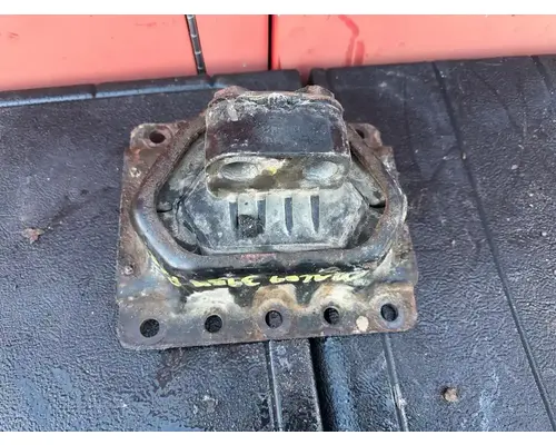 Mack MP8 Engine Mounts