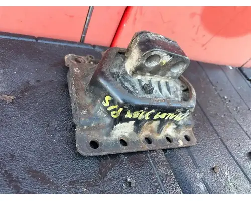 Mack MP8 Engine Mounts