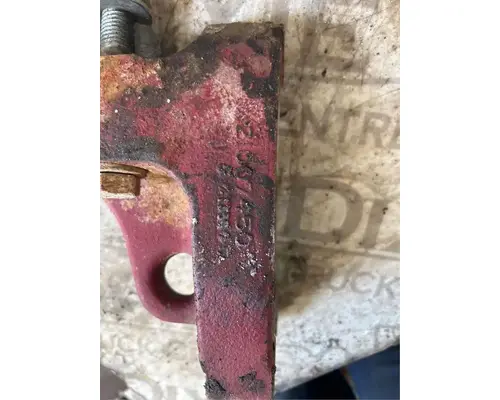 Mack MP8 Engine Mounts