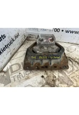 Mack MP8 Engine Mounts