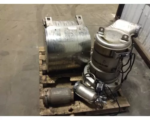 Mack MP8 Exhaust DPF Assembly