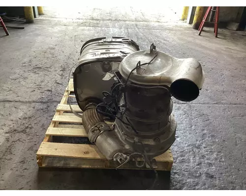 Mack MP8 Exhaust DPF Assembly