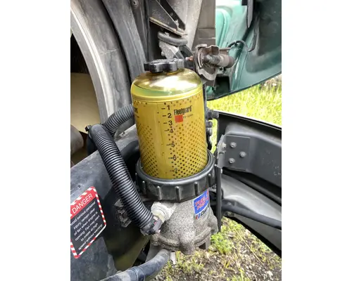 Mack MP8 Filter  Water Separator