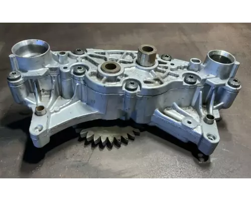 Mack MP8 Oil Pump