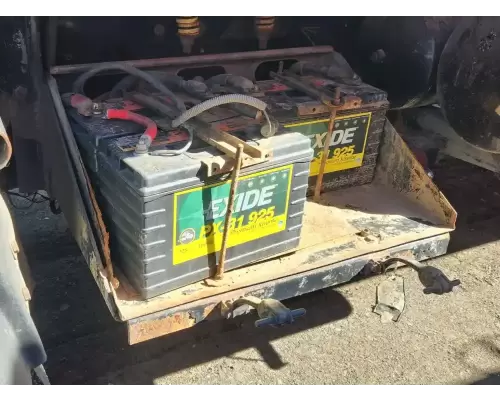 Mack MR688S Battery Box