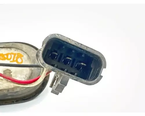 Mack MR688S Headlamp Assembly