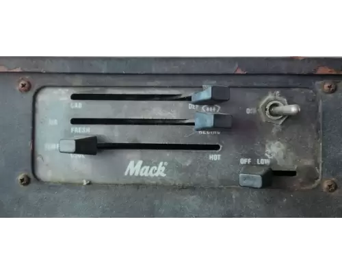 Mack MR688S Miscellaneous Parts