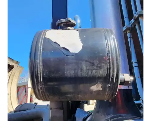 Mack MR688S Radiator Overflow Bottle