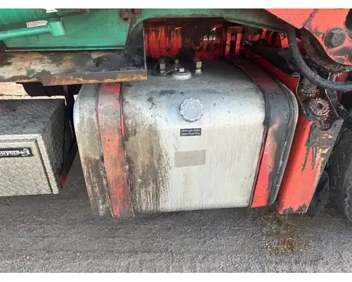 Mack MRU613 Fuel Tank