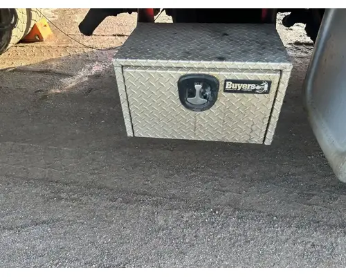 Mack MRU613 Tool Box