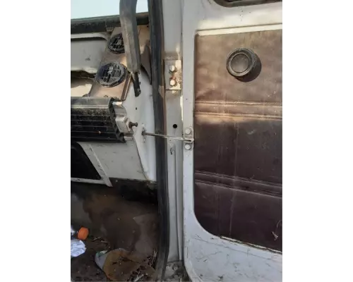 Mack MS250P Door Assembly, Front