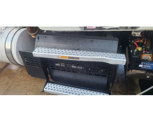 DPF (Diesel Particulate Filter) Mack MP8 Bobby Johnson Equipment Co., Inc.