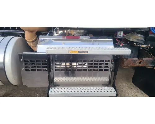 DPF (Diesel Particulate Filter) Mack MP8 Bobby Johnson Equipment Co., Inc.