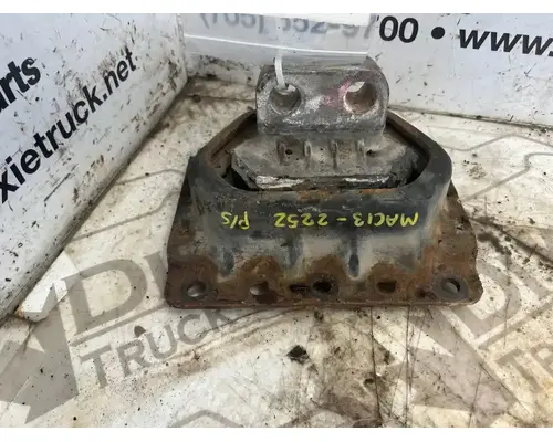 Engine Mounts Mack MP8 Dixie Truck Centre