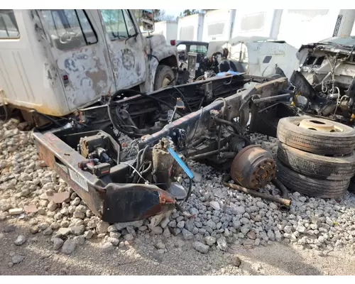 Complete Vehicle MACK MR690S Crest Truck Parts