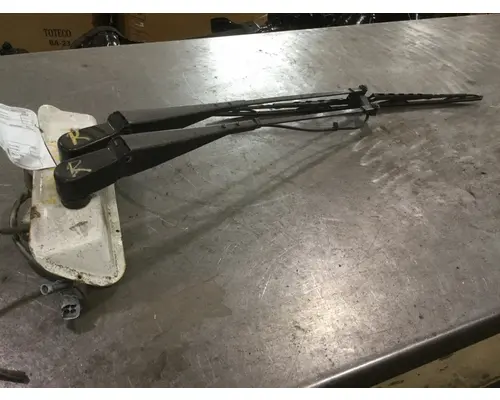 Wiper Motor, Windshield MACK MR Rydemore Heavy Duty Truck Parts Inc